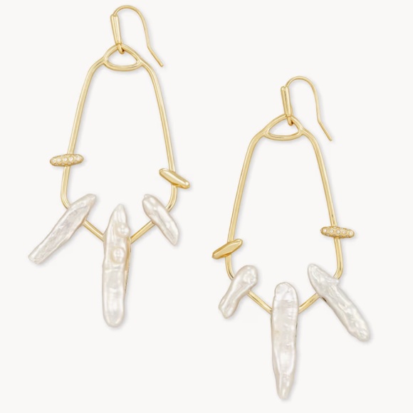 Kendra Scott Eileen Gold Statement Earrings in Freshwater Cultured Pearl - Picture 1 of 8